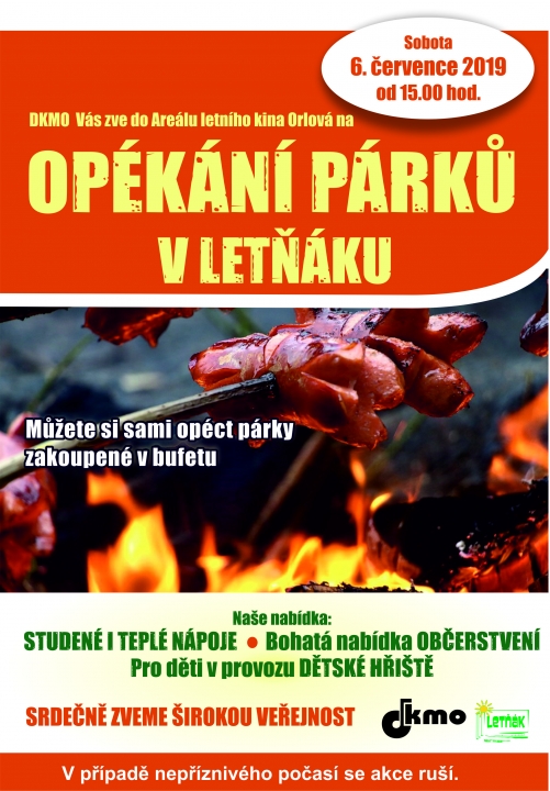 Opekání párků v letním kině