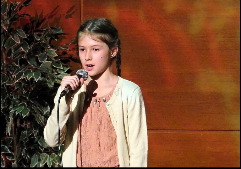 ZŠ U Kapličky 959 - Úspěch žákyně Aleny Krepkové v pěvecké soutěži Talent 2017