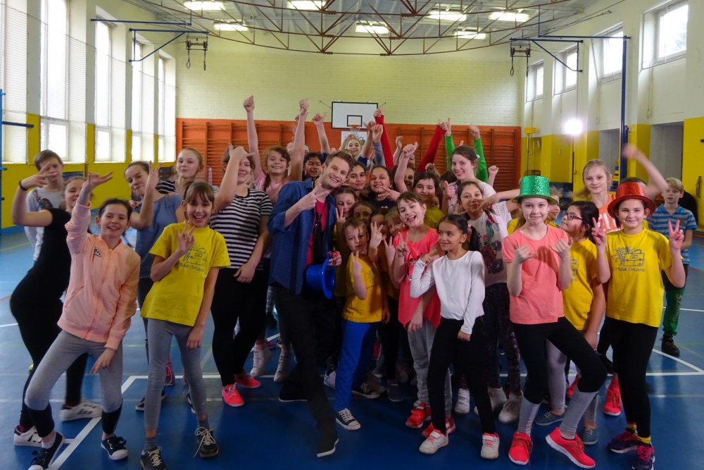 Na ZŠ Mládí se nikdy nenudí a natáčejí pro Českou televizi