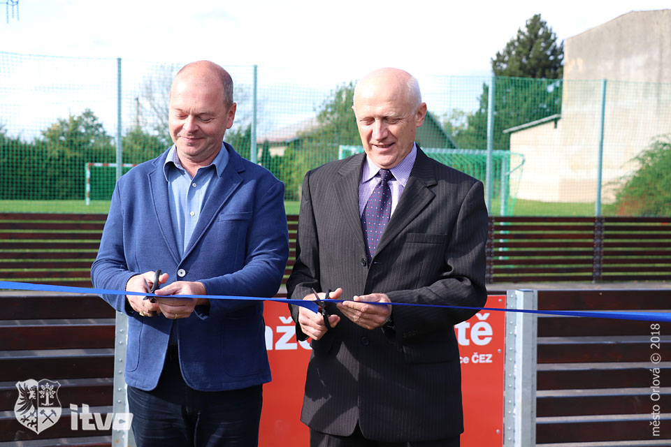 Slavnostní otevření hřiště v Zimném dole