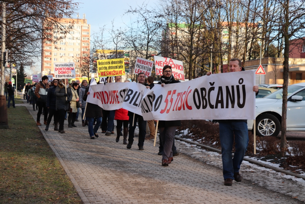 Z dnešního demonstrativního pochodu orlovských zdravotníků a obyvatel Orlové...