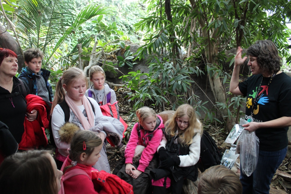 ZOO Praha – SRST, PEŘÍ A ŠUPINY