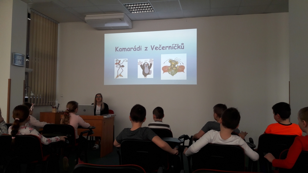 ZŠ Ke Studánce 1050 - Naši druháčci v knihovně