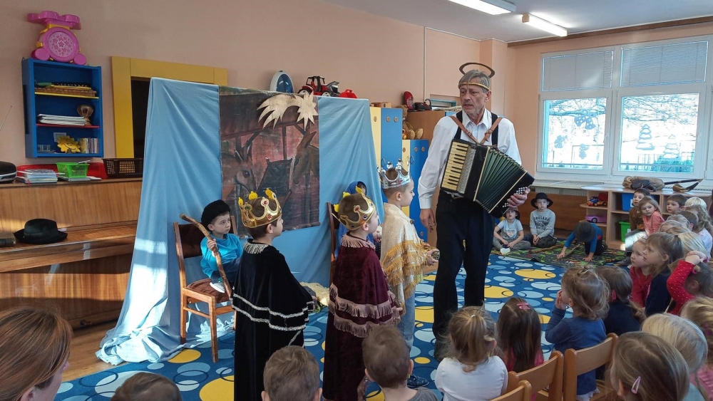 Divadelní představení v MŠ Na Vyhlídce a Kpt. Jaroše