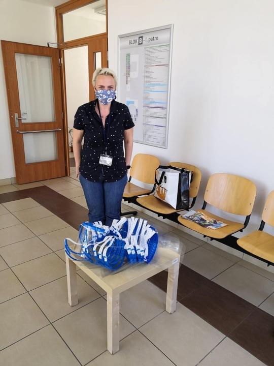 UNIVERZITA PŘEDALA OCHRANNÉ ŠTÍTY MĚSTU