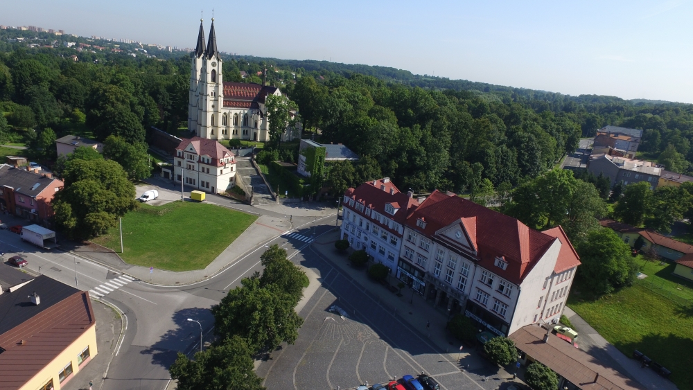 MĚSTO NABÍZÍ K PRONÁJMU NEBYTOVÉ PROSTORY