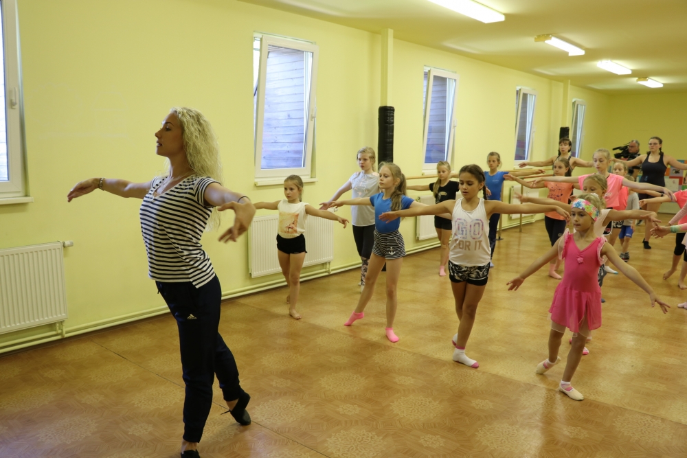KRASOBRUSLAŘI NA ORLOVSKÉM LEDĚ