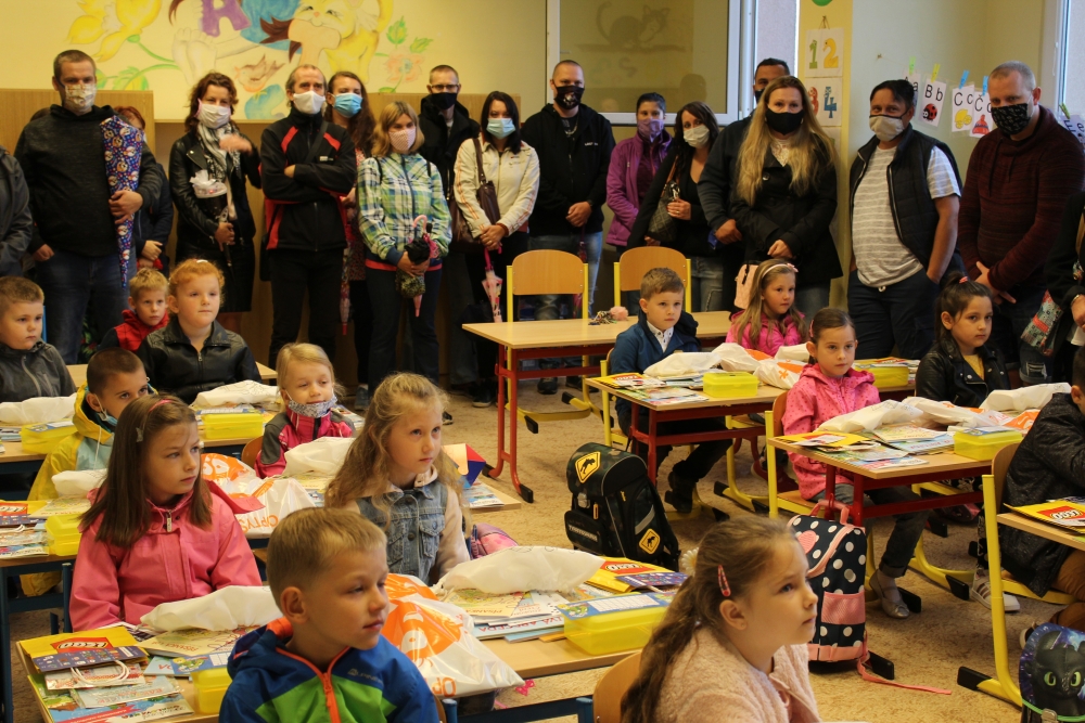 ZŠ Ke Studánce 1050 - Přivítali jsme prvňáčky