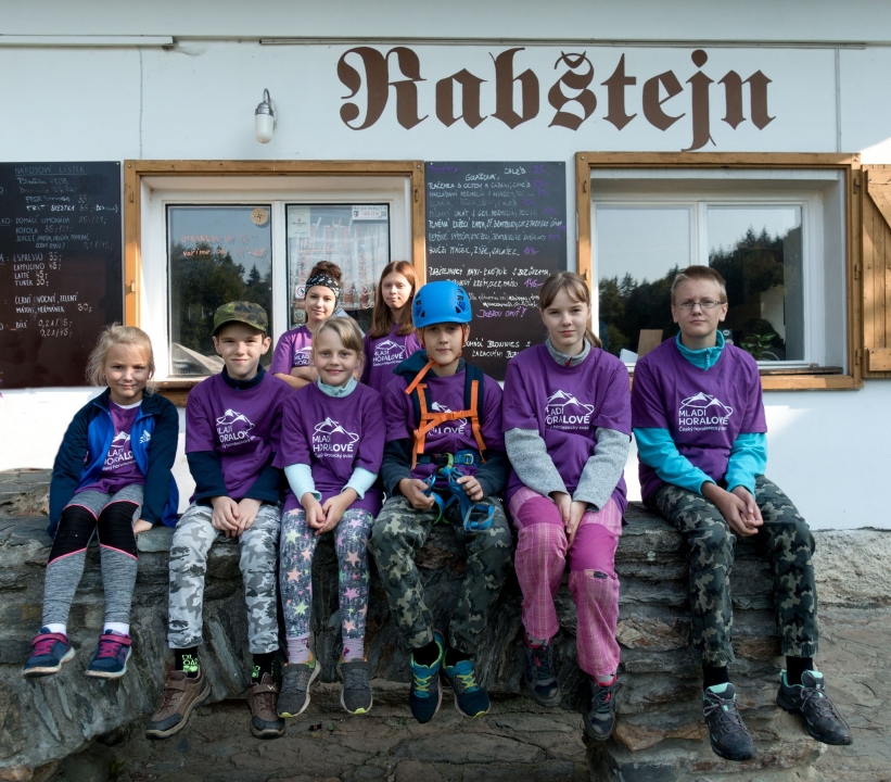 ORLOVŠTÍ HOROLEZCI ZÁVODILI V RABŠTEJNĚ