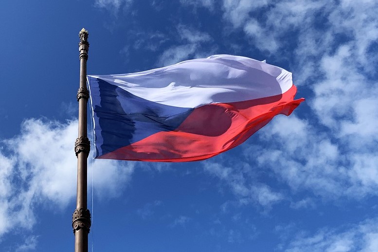 VYVĚSME 28. ŘÍJNA ČESKÉ VLAJKY!