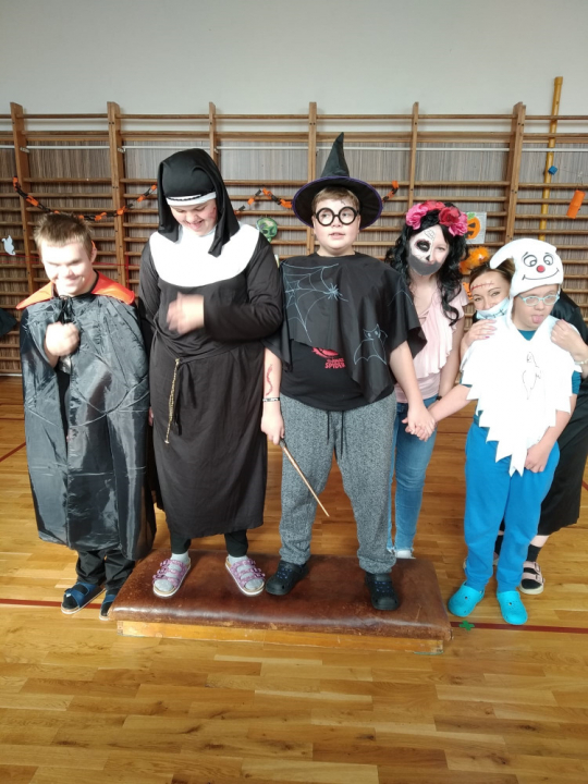 ZŠ Jarní - HALLOWEENSKÉ REJDĚNÍ