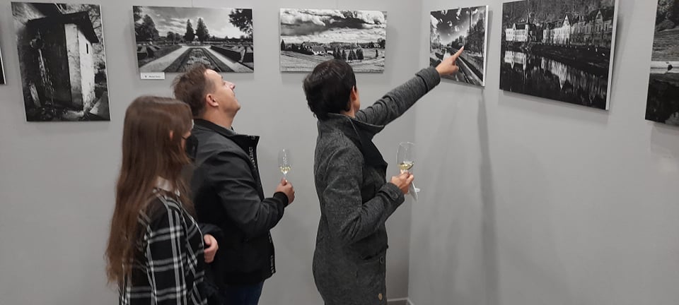 FOTOKLUB ORLOVÁ VYSTAVUJE