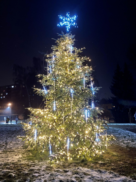 3, 2, 1...ORLOVÁ SVÍTÍ!
