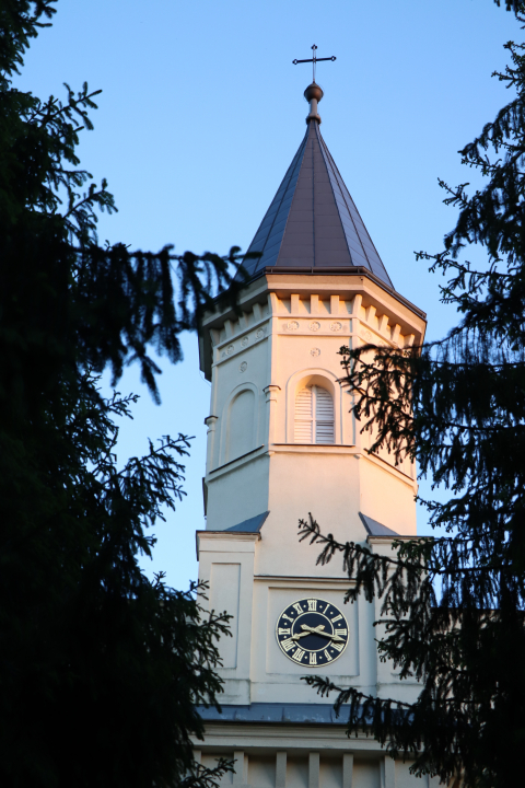 MALÉ ZAMYŠLENÍ