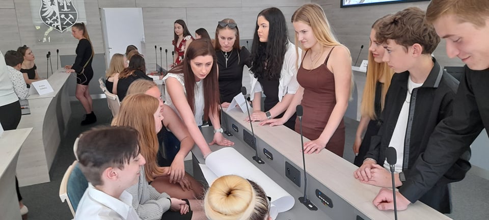 FÓRUM PRO MLADÉ PŘINESLO SPOUSTU ZAJÍMAVÝCH NÁPADŮ