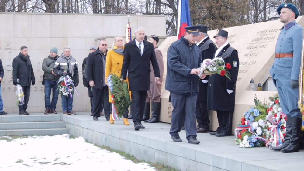 UCTILI JSME PAMÁTKU OBĚTÍ SEDMIDENNÍ VÁLKY
