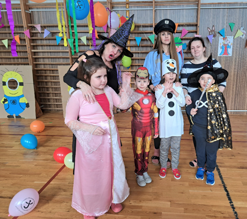 KARNEVAL V ZŠ JARNÍ