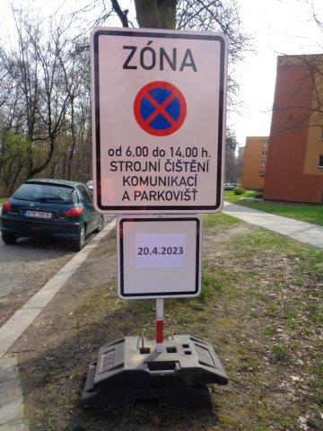 STROJNÍ ČIŠTĚNÍ SE VRACÍ NA KPT. JAROŠE A OSVOBOZENÍ