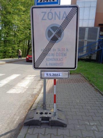 STROJNÍ ČIŠTĚNÍ POKRAČUJE