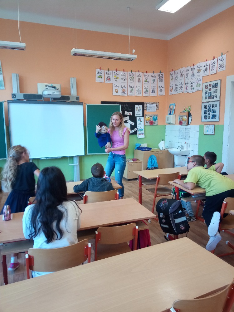 ZŠ Jarní - Program na podporu dobrých vztahů ve škole se sociálním pedagogem