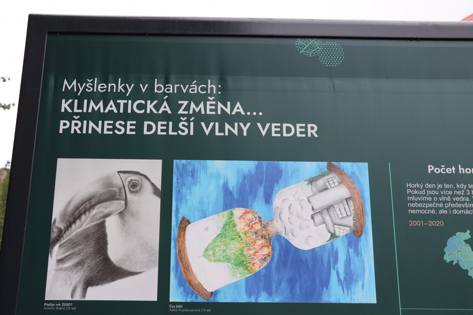 NAVŠTIVTE PUTOVNÍ VÝSTAVU MYŠLENKY V BARVÁCH: KLIMATICKÁ ZMĚNA A JÁ