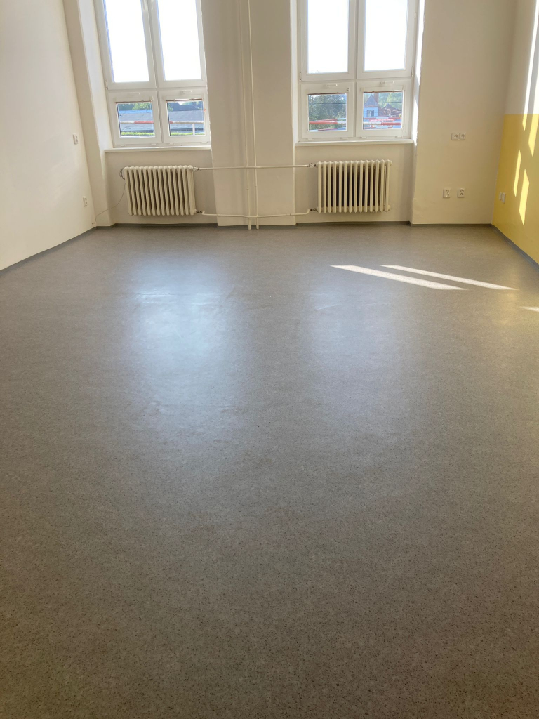 Úspěšná rekonstrukce školních budov na ZŠ Jarní