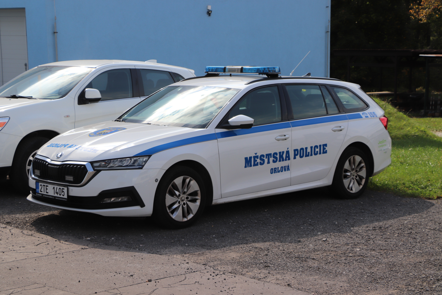 OBTĚŽOVÁNÍ CHODCŮ SKONČILO, MLADÍKY ZADRŽELA MĚSTSKÁ POLICIE