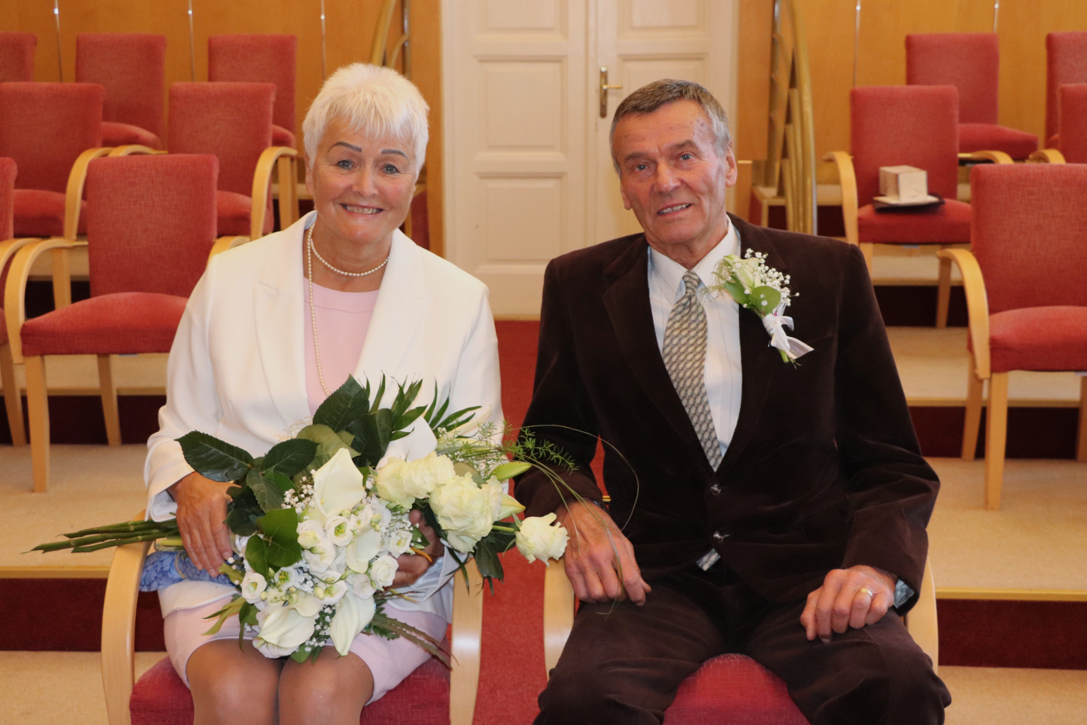 MANŽELÉ ŠAROVŠTÍ SPOLEČNĚ KRÁČÍ ŽIVOTEM UŽ PŮL STOLETÍ