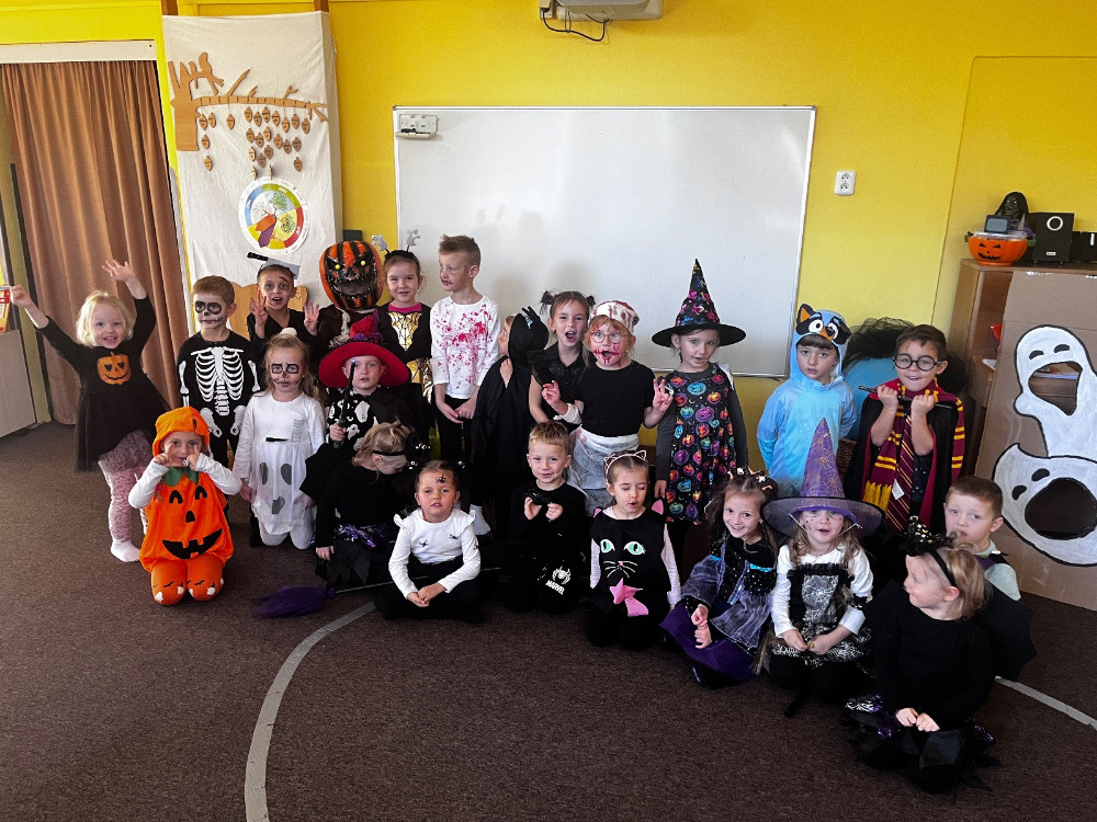 MŠ K. Dvořáčka - Nezapomenutelné dopoledne v duchu Halloweenu.