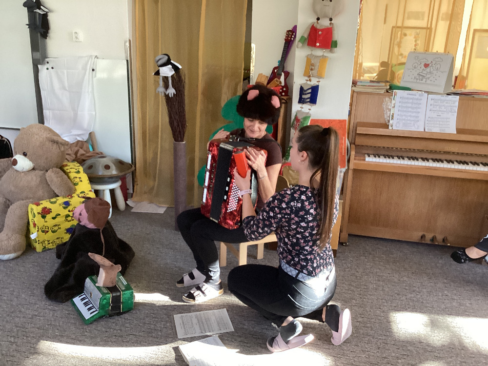 Jak si hudební nástroje povídají – vydařený projekt v mateřské škole K. Dvořáčka Orlová
