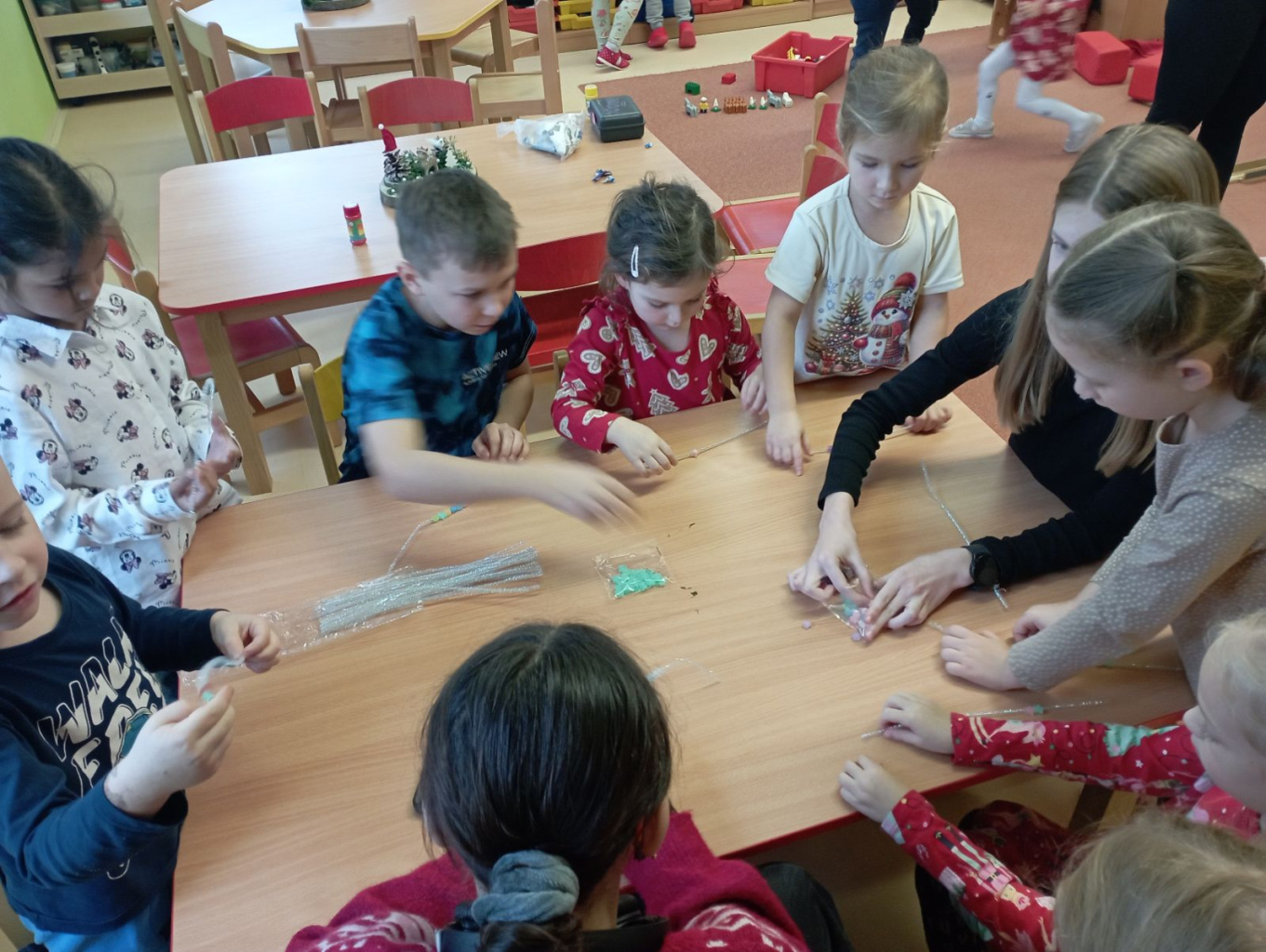 Společný Mikuláš se ZŠ Školní