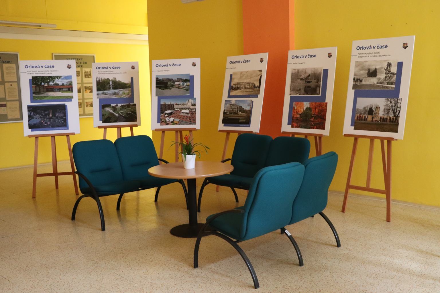 VÝSTAVA ORLOVÁ V ČASE JE K VIDĚNÍ NA ÚŘADĚ