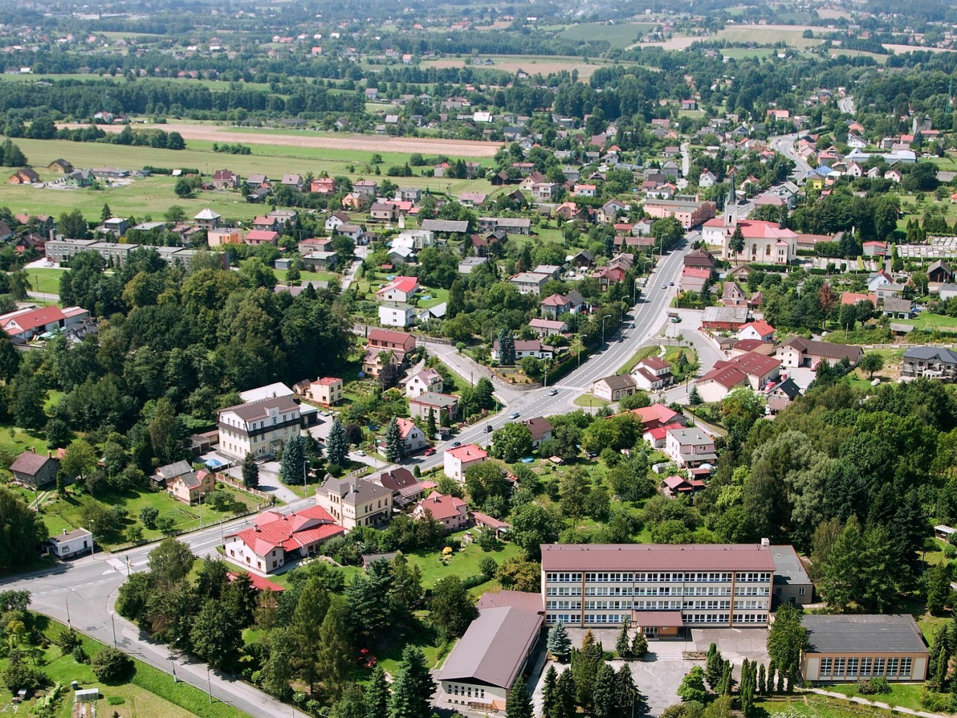 STAVBA KANALIZACE OMEZÍ PROVOZ NA HLAVNÍ TAHU V DĚTMAROVICÍCH