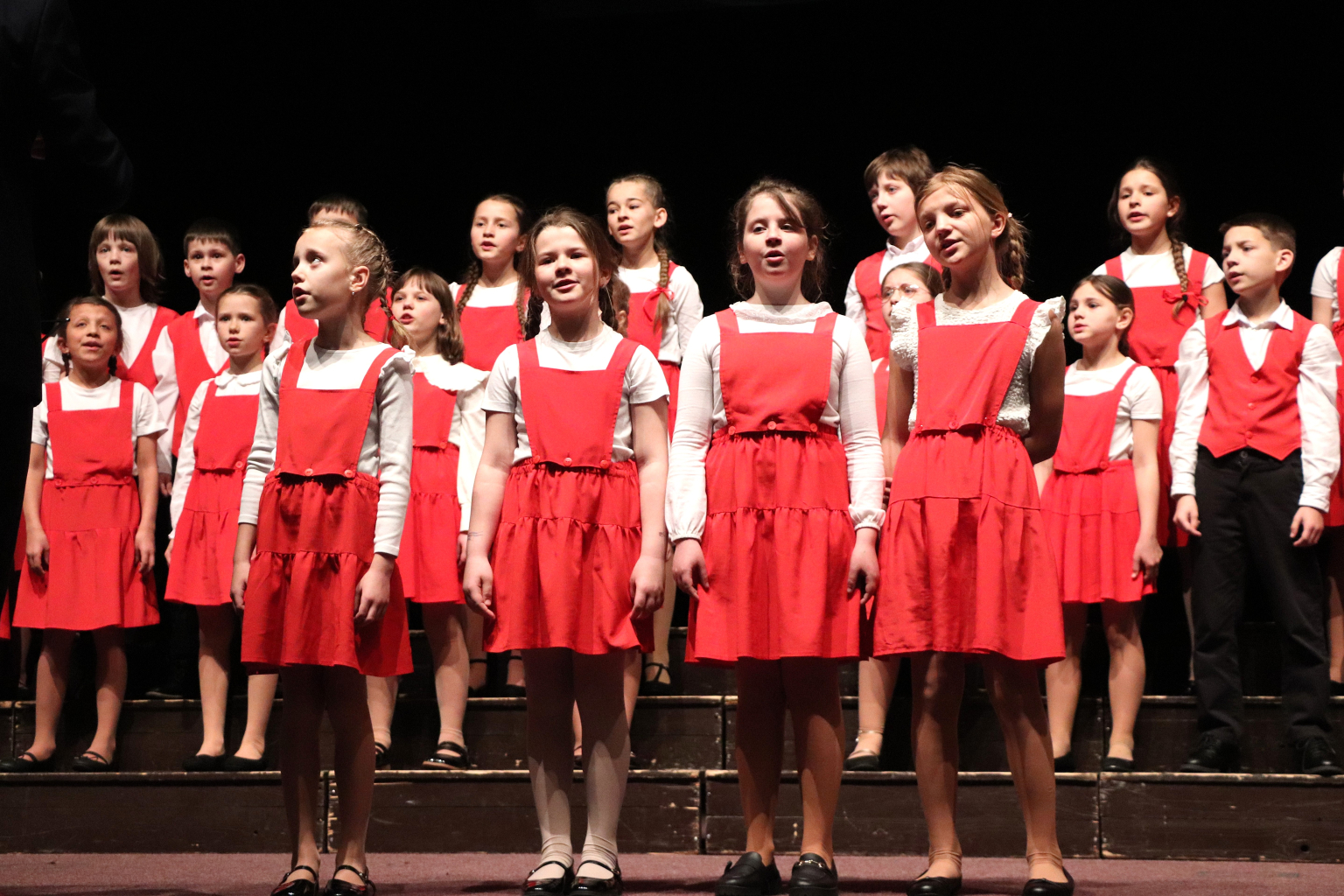 ORLOVÁ HOSTÍ KRAJSKOU PŘEHLÍDKU DĚTSKÝCH PĚVECKÝCH SBORŮ