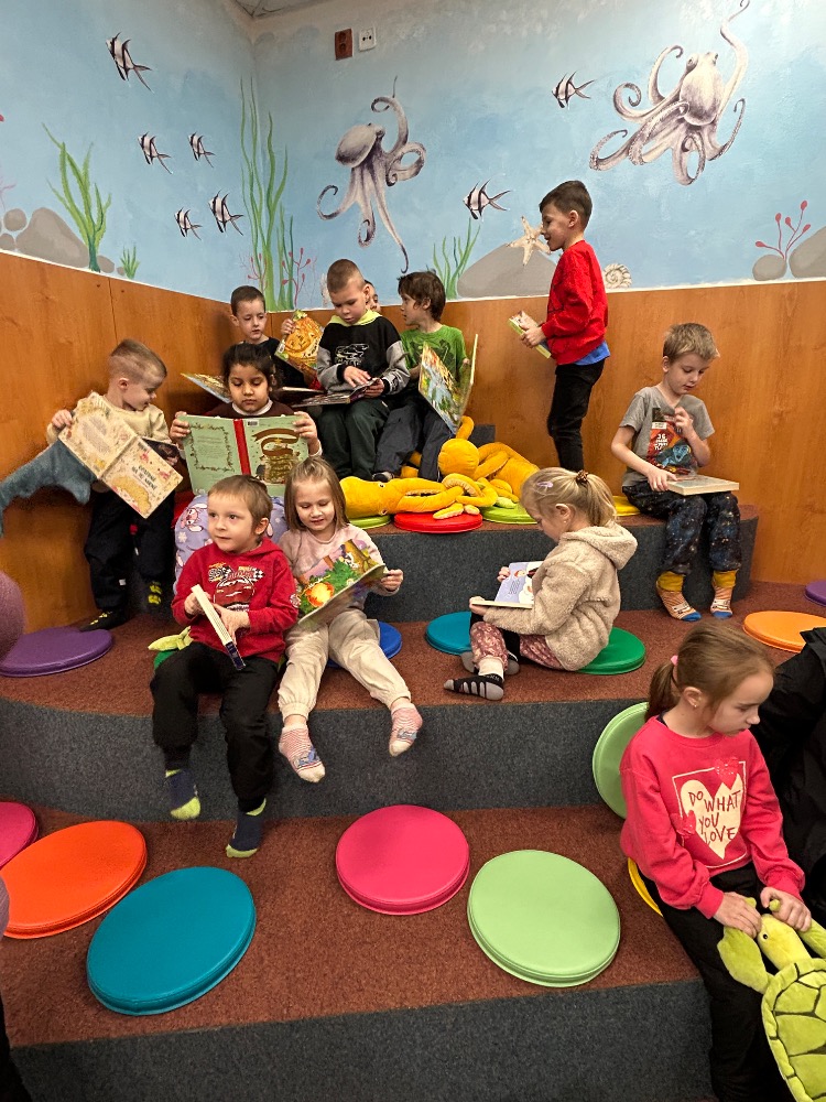 MŠ Lesní - Návštěva knihovny