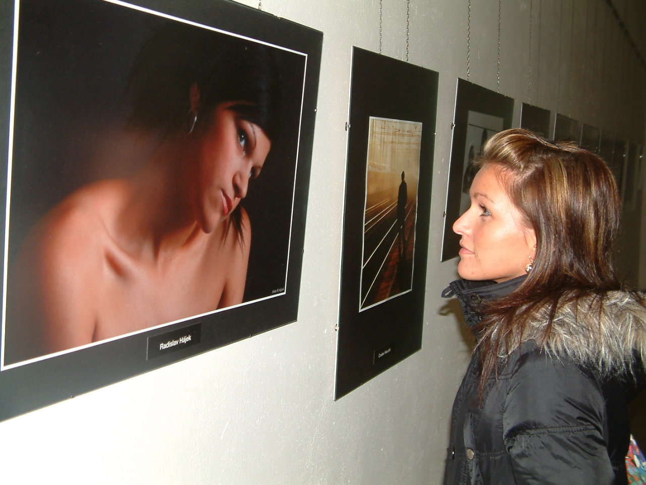 Pestrá výstava orlovského Fotoklubu v Domě kultury