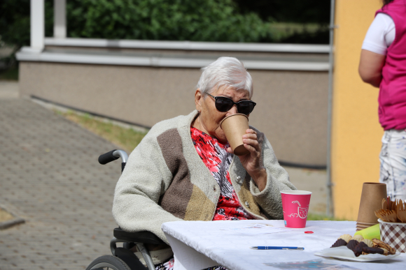 SPORTOVNÍ DEN HER - DŮM SENIORŮ 