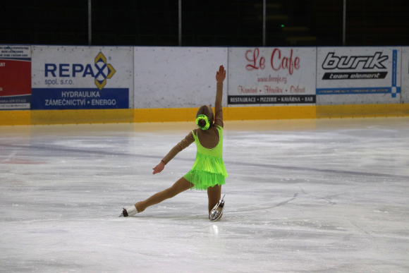 27. ORLOVSKÁ PIRUETA 