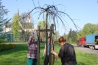 25. 4. 2009 - Výsadba stromků v Zámeckém parku (foto: Luděk Cibulka) 