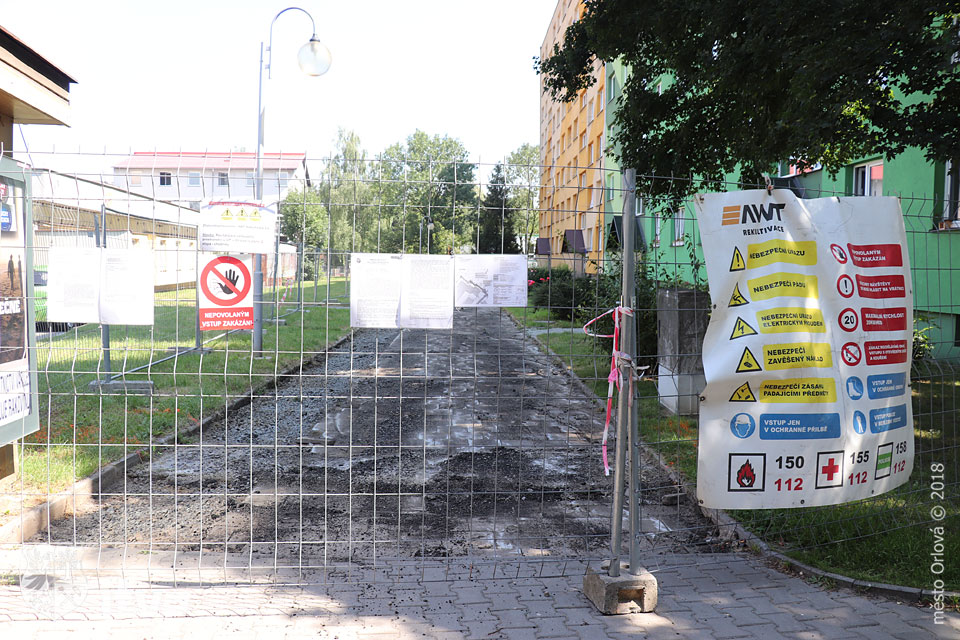 Revitalizace prostranství u Úřadu práce 