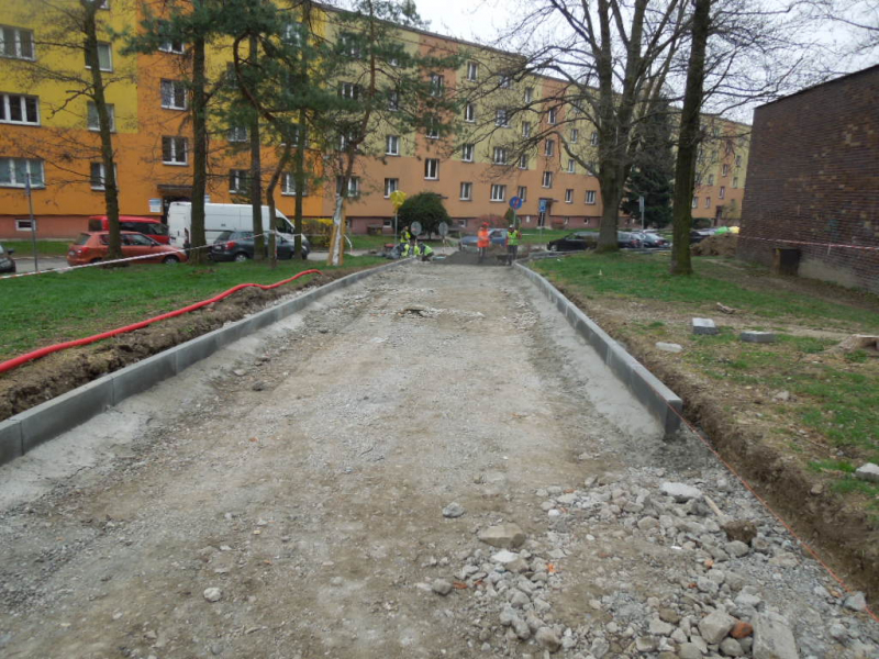 REALIZUJEME - STEZKA PRO CHODCE A CYKLISTY NA UL. KPT. JAROŠE A MLÁDÍ